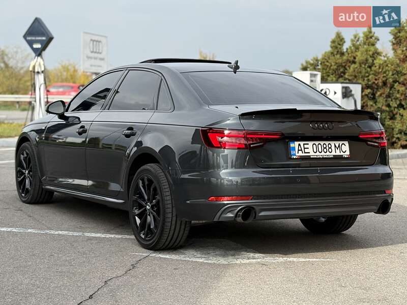 Седан Audi A4 2017 в Днепре