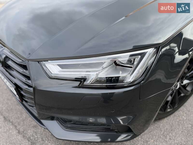 Седан Audi A4 2017 в Днепре