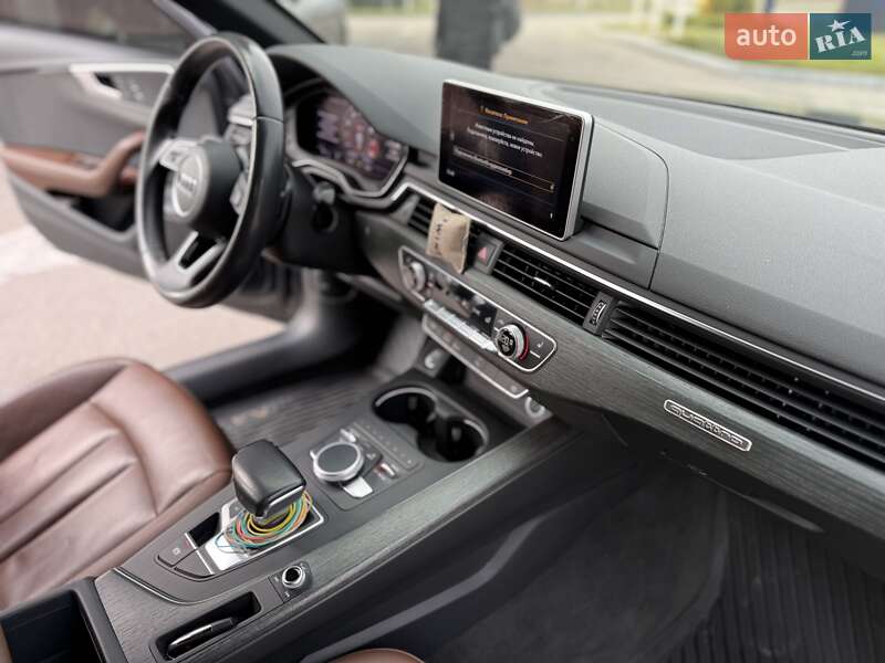 Седан Audi A4 2017 в Днепре
