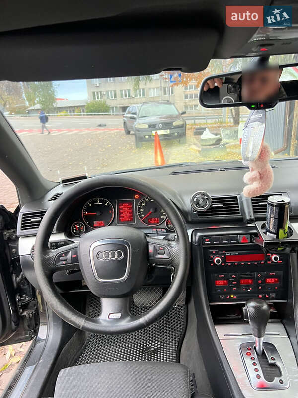 Универсал Audi A4 2006 в Киеве