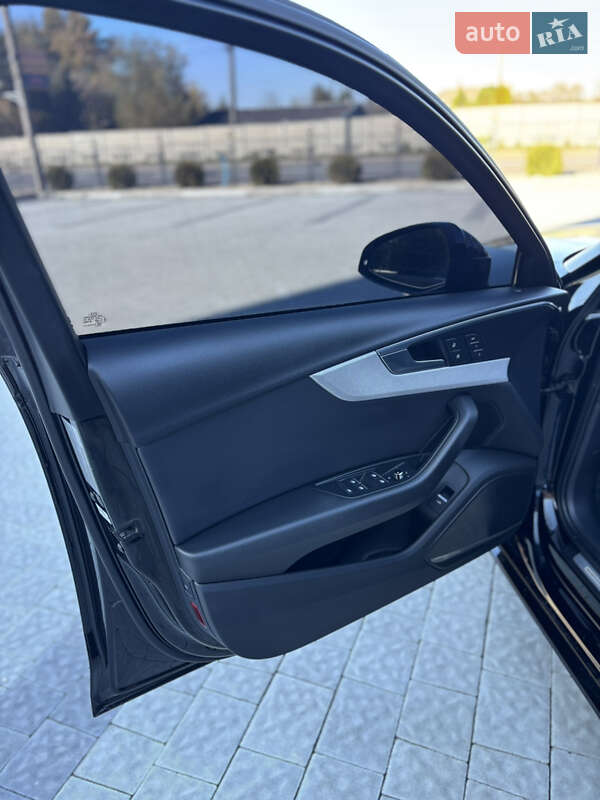 Седан Audi A4 2016 в Львове фото 16 Седан Audi A4 2016 в Львове