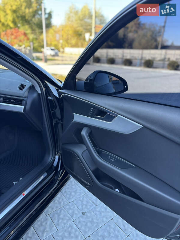Седан Audi A4 2016 в Львове фото 24 Седан Audi A4 2016 в Львове