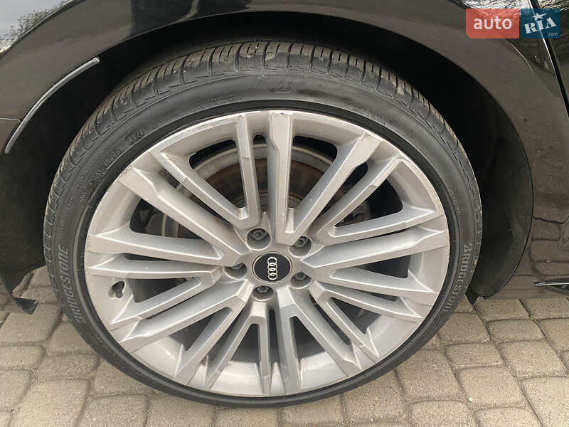 Седан Audi A4 2017 в Самборе фото 31 Седан Audi A4 2017 в Самборе