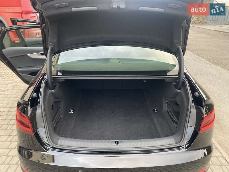 Седан Audi A4 2017 в Самборе фото 54 Седан Audi A4 2017 в Самборе