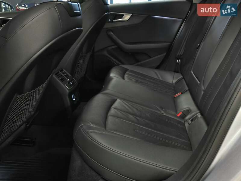 Седан Audi A4 2019 в Миколаєві