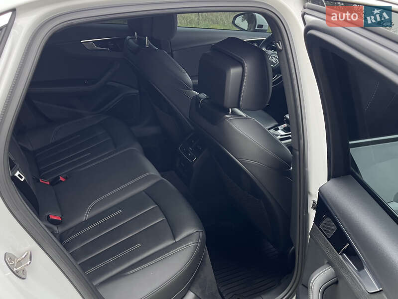 Седан Audi A4 2020 в Баришівка