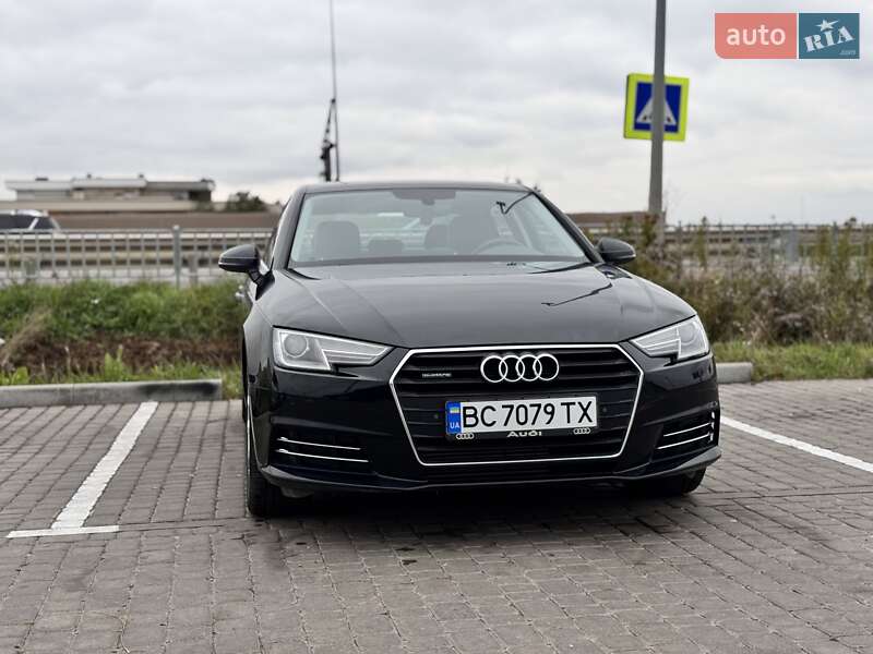 Седан Audi A4 2016 в Львове