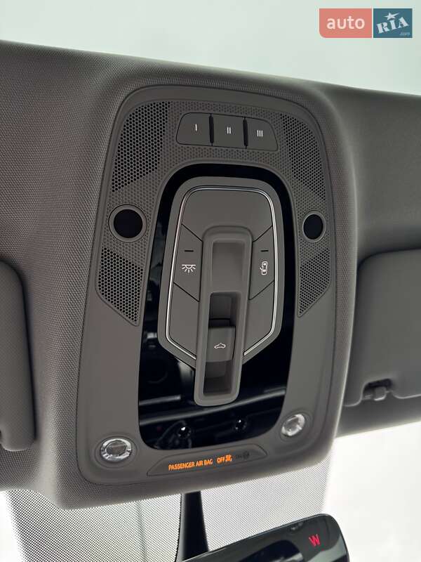 Седан Audi A4 2016 в Львове