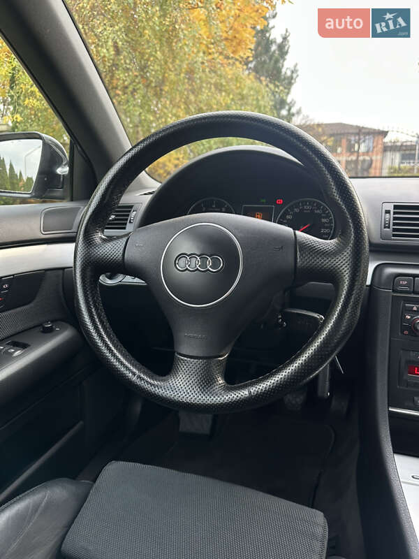 Универсал Audi A4 2004 в Сарнах