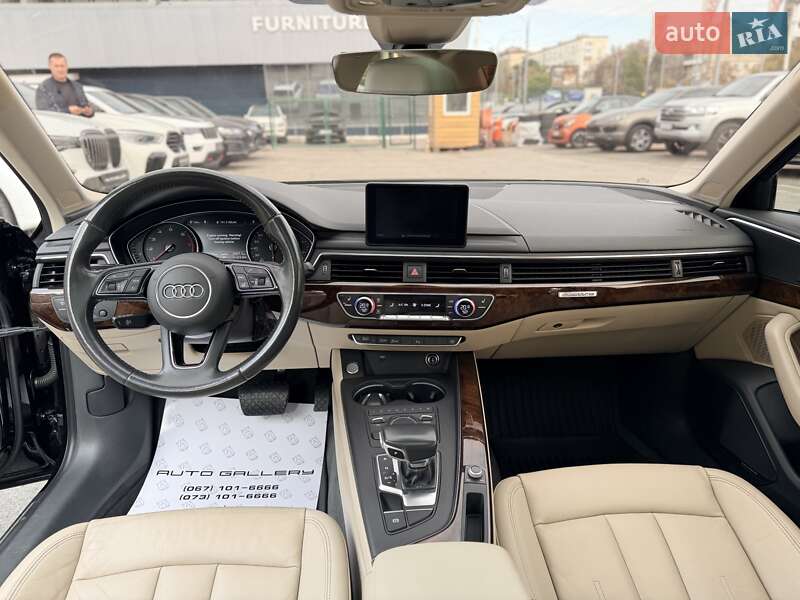 Седан Audi A4 2018 в Києві