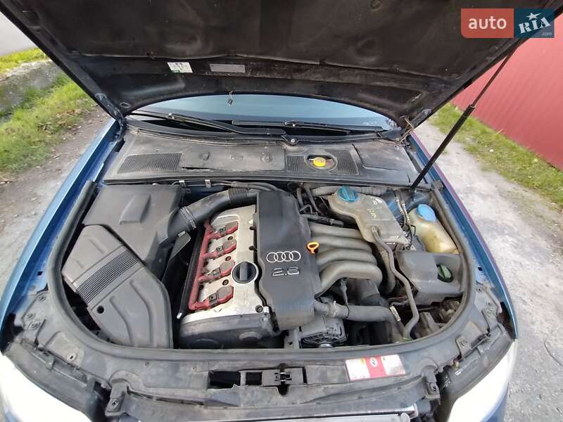 Седан Audi A4 2001 в Мирополі