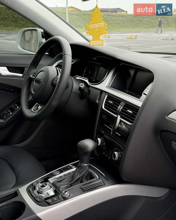 Седан Audi A4 2015 в Львові фото 18 Седан Audi A4 2015 в Львові