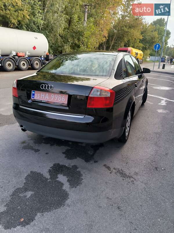 Седан Audi A4 2002 в Василькові
