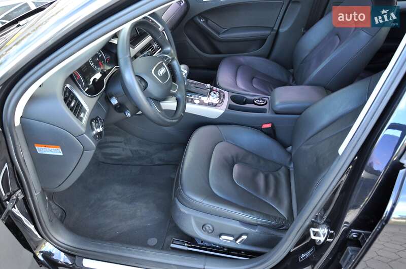 Седан Audi A4 2014 в Львові