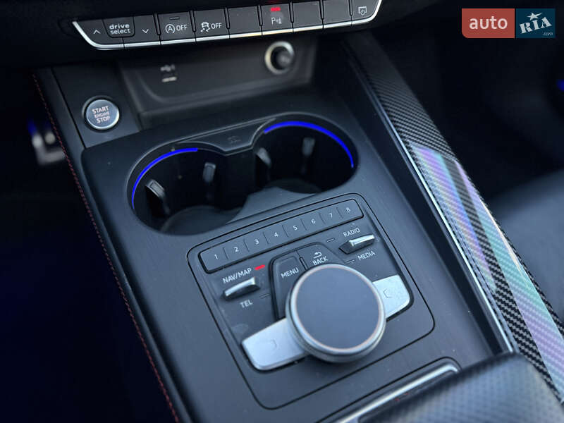 Седан Audi A4 2017 в Львові фото 45 Седан Audi A4 2017 в Львові