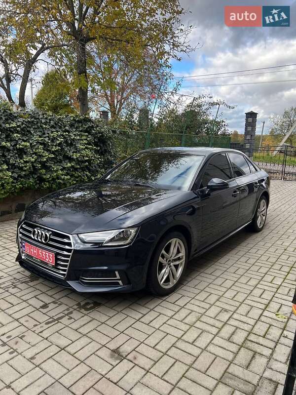 Седан Audi A4 2016 в Луцьку фото Седан Audi A4 2016 в Луцьку