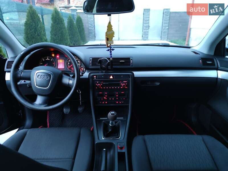 Седан Audi A4 2006 в Берегово