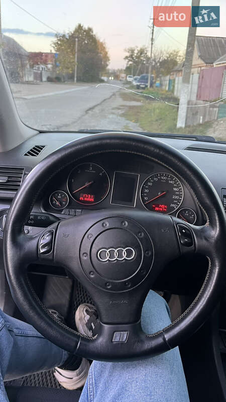 Універсал Audi A4 2004 в Дніпрі