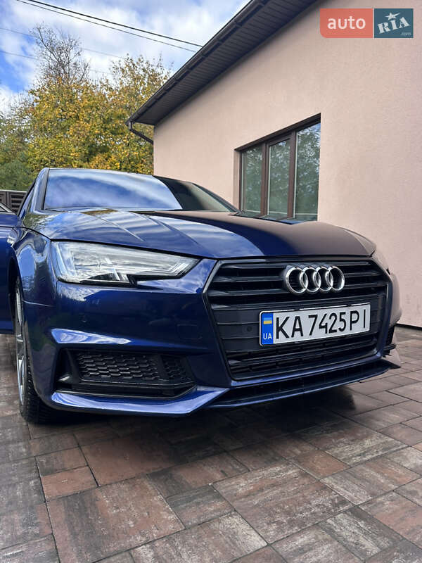 Седан Audi A4 2019 в Києві