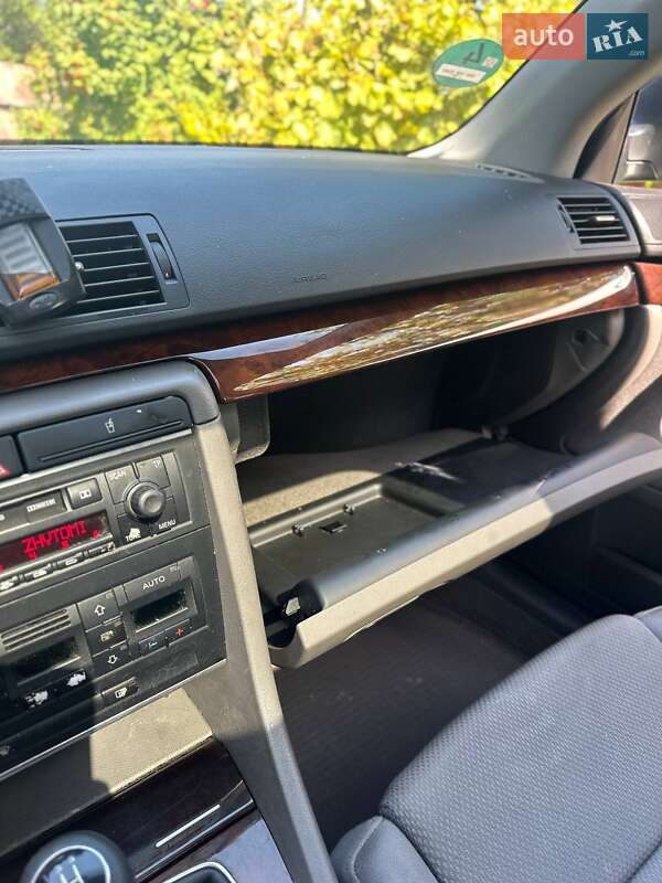 Седан Audi A4 2002 в Житомирі