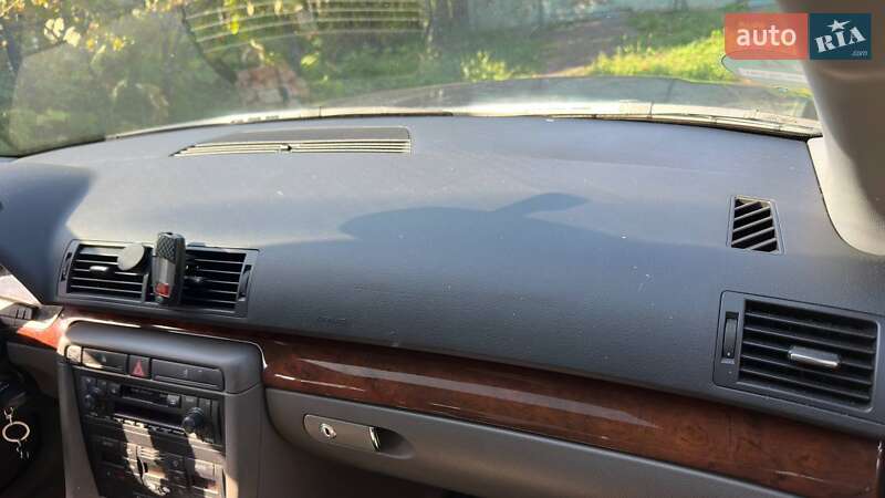 Седан Audi A4 2002 в Житомирі