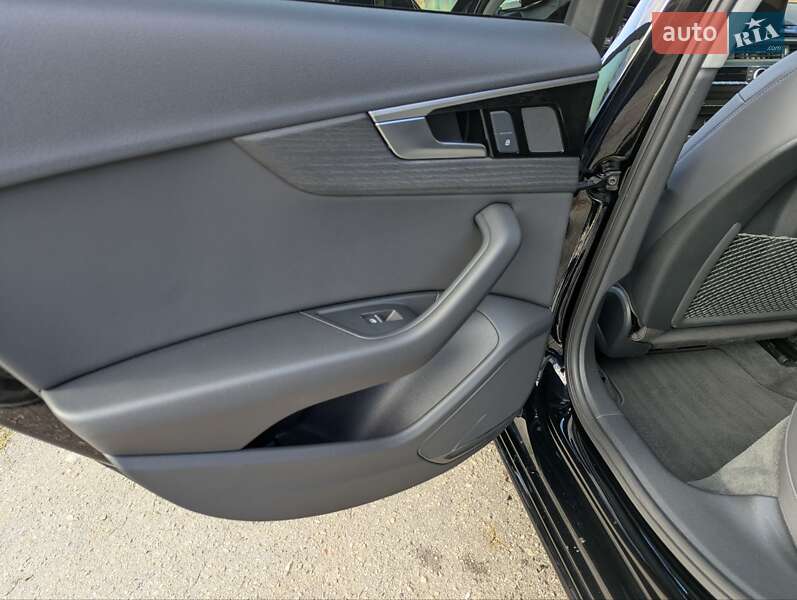 Седан Audi A4 2020 в Киеве фото 15 Седан Audi A4 2020 в Киеве