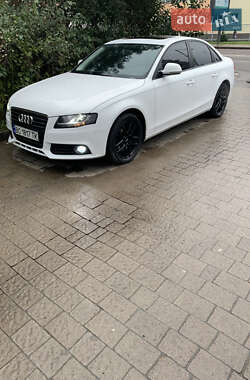 Седан Audi A4 2011 в Львові