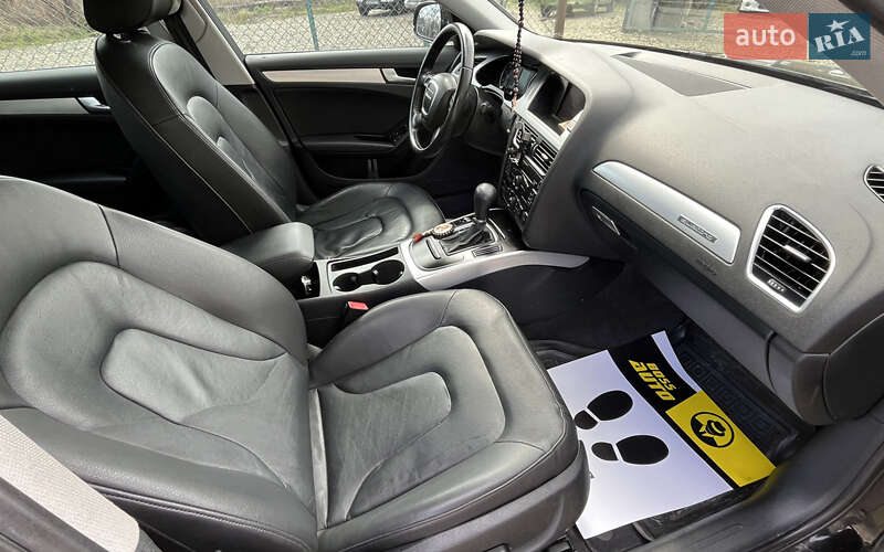 Седан Audi A4 2010 в Стрию