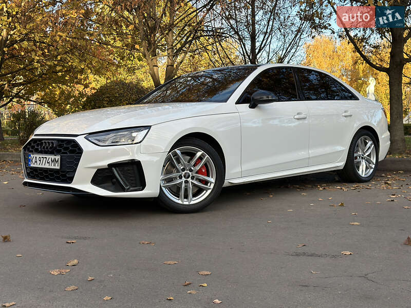 Седан Audi A4 2019 в Києві