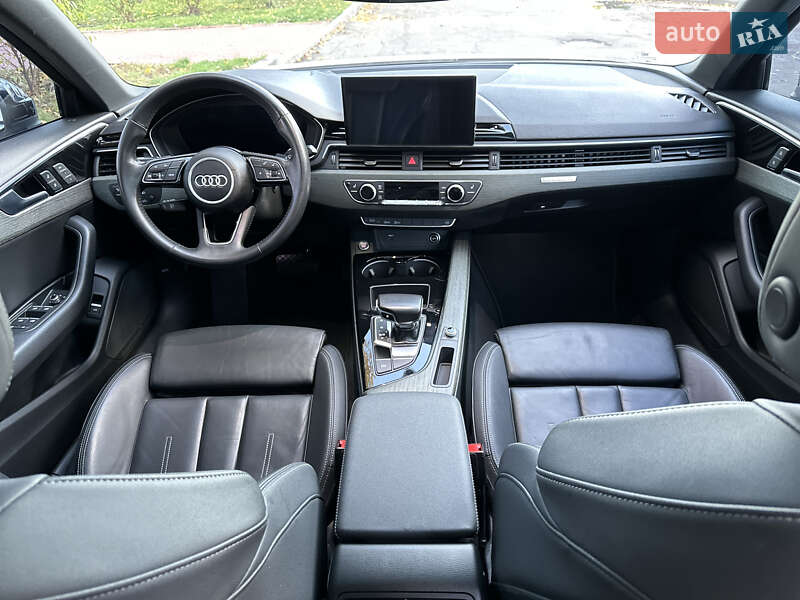 Седан Audi A4 2019 в Києві