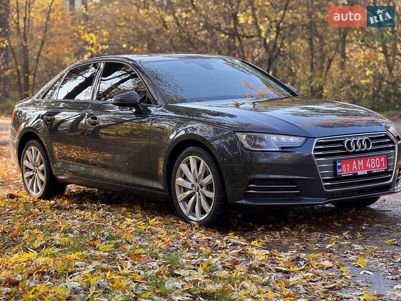 Седан Audi A4 2017 в Киеве фото 12 Седан Audi A4 2017 в Киеве