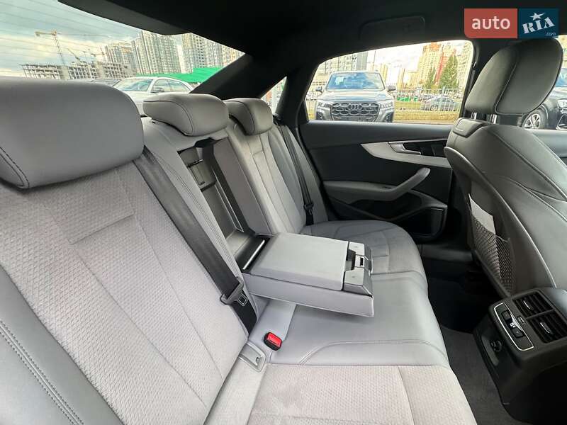 Седан Audi A4 2023 в Києві фото 79 Седан Audi A4 2023 в Києві
