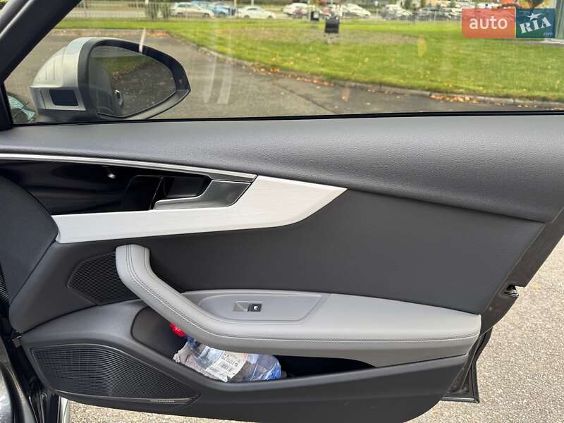 Седан Audi A4 2023 в Києві фото 82 Седан Audi A4 2023 в Києві