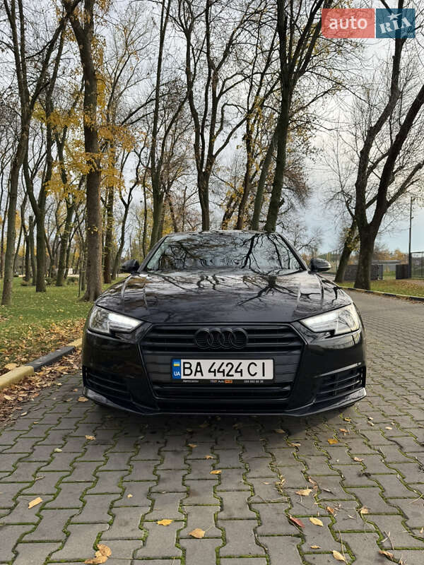 Седан Audi A4 2016 в Александрие фото Седан Audi A4 2016 в Александрие