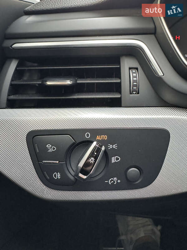 Седан Audi A4 2016 в Александрие фото 12 Седан Audi A4 2016 в Александрие