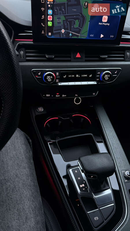 Седан Audi A4 2020 в Києві