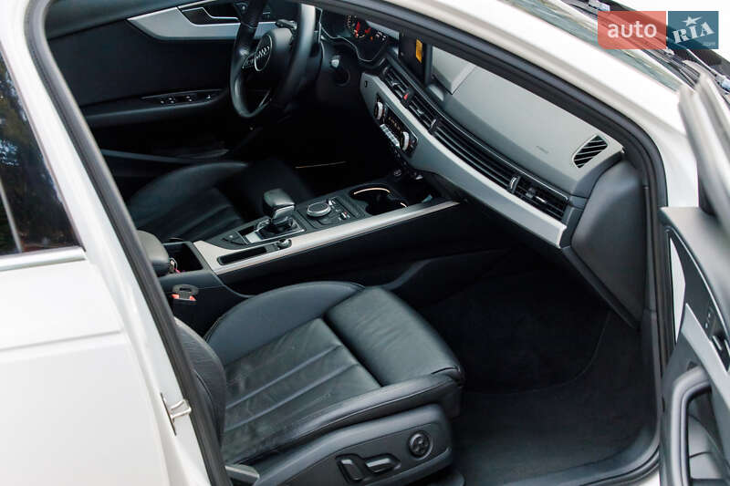 Седан Audi A4 2017 в Івано-Франківську