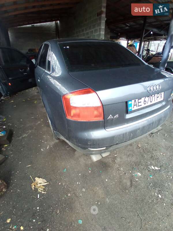 Седан Audi A4 2002 в Петропавлівці