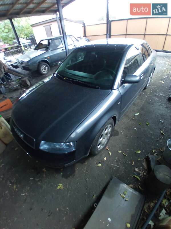 Седан Audi A4 2002 в Петропавлівці