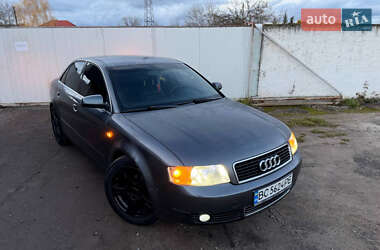 Седан Audi A4 2001 в Дрогобичі