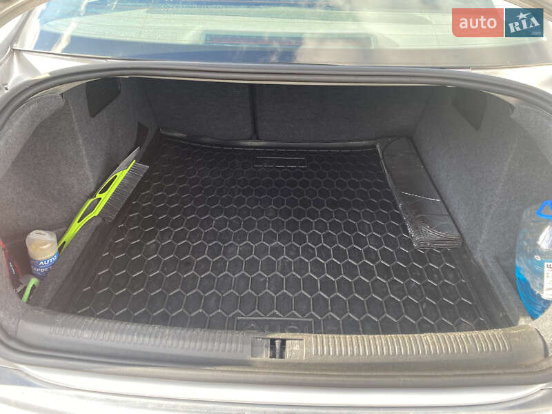 Седан Audi A4 2005 в Хмельницькому фото 19 Седан Audi A4 2005 в Хмельницькому