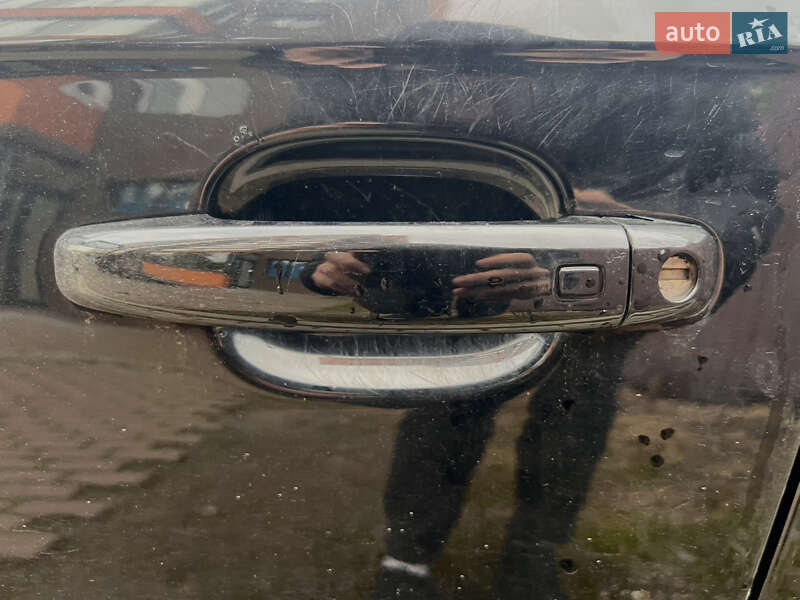 Седан Audi A4 2013 в Ровно