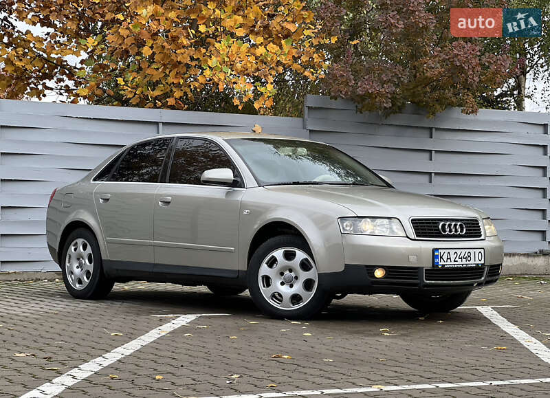 Седан Audi A4 2003 в Києві