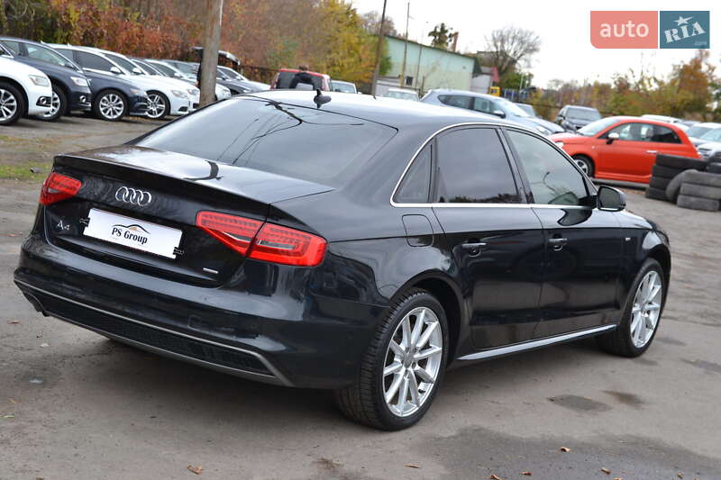 Седан Audi A4 2014 в Луцке