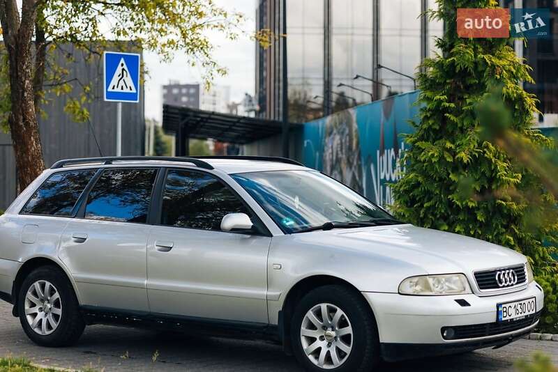 Універсал Audi A4 2001 в Львові