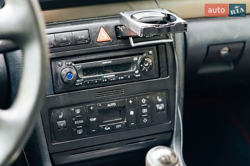 Універсал Audi A4 2001 в Львові