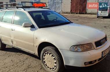 Універсал Audi A4 2000 в Васильківці