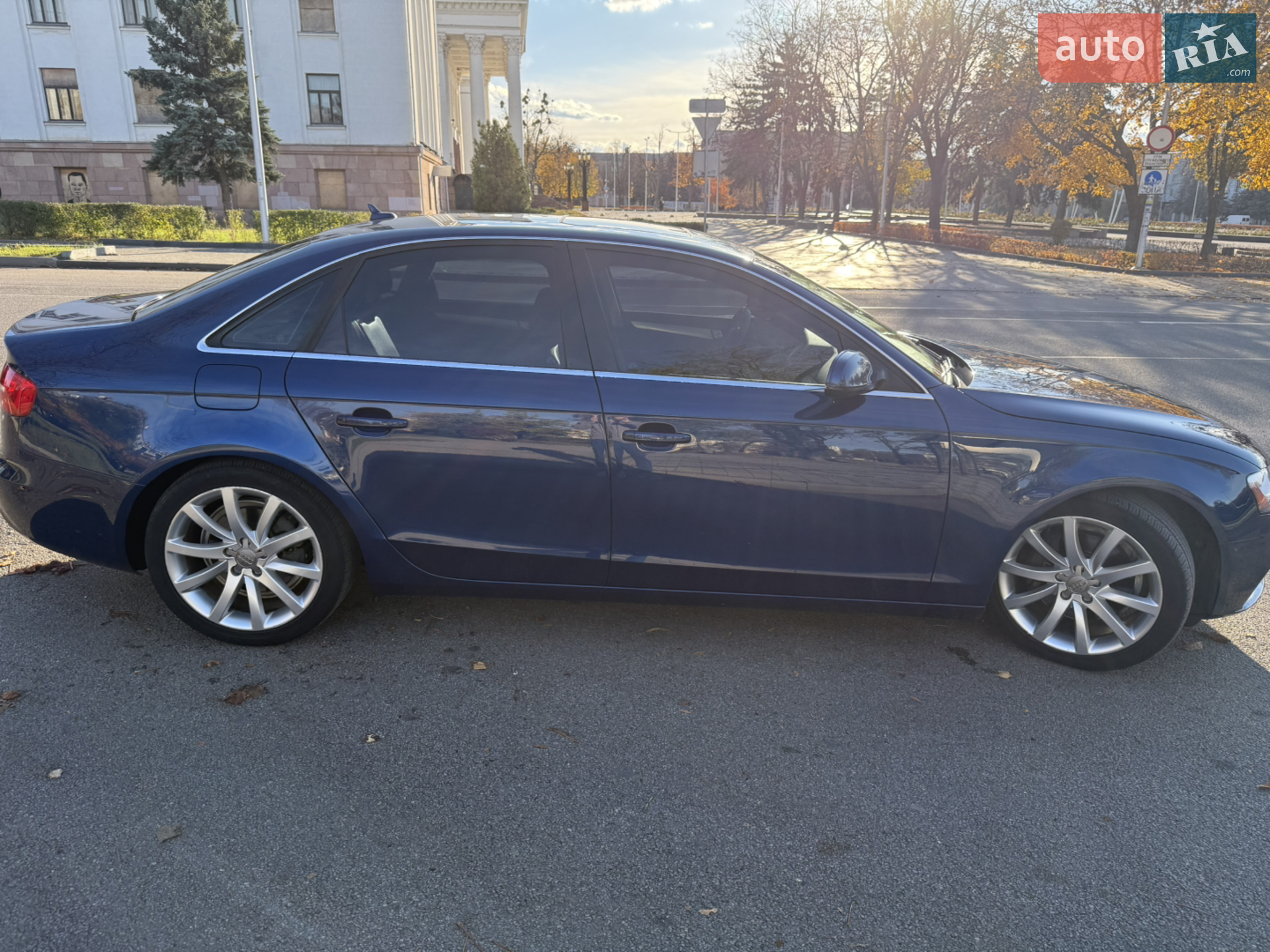 2013 Audi A4 - мініатюра 9