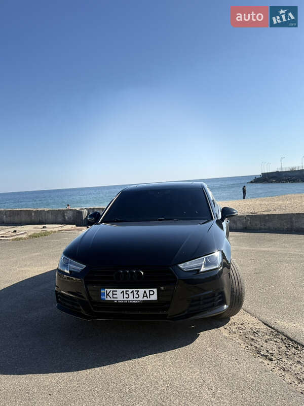 Седан Audi A4 2017 в Кривому Розі