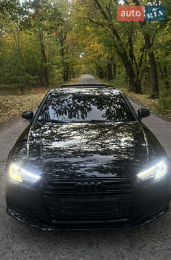 Седан Audi A4 2017 в Кривому Розі